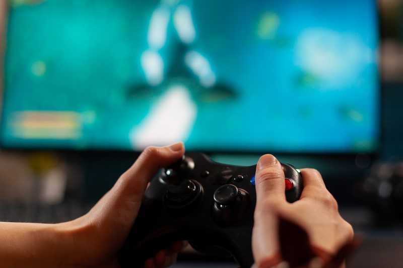 Игровые приставки для телевизора для детей: как выбрать и подключить