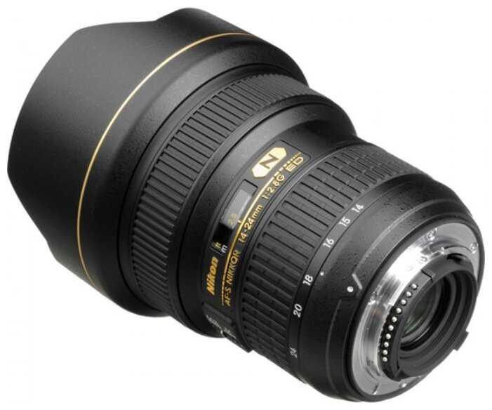 Nikon 17-55mm f/2.8g af-s if-ed dx