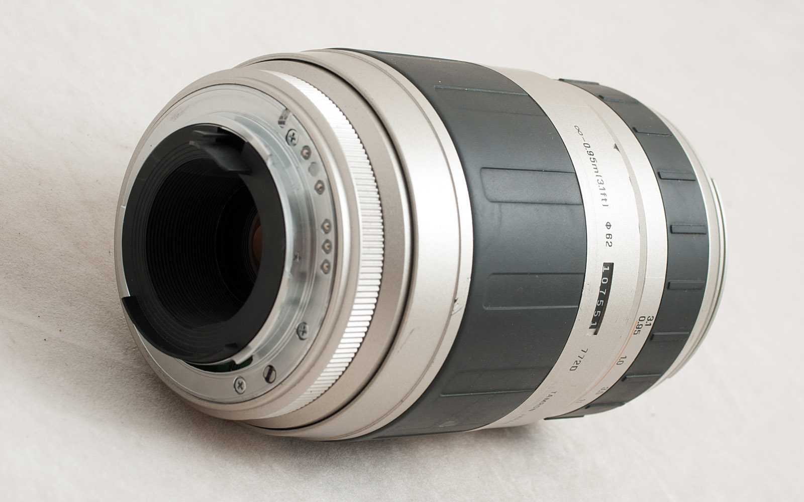 Обзор объектива Tamron LD DI AF 70-300 mm F 4-56 Tele-Macro 1:2 A17 для полноформатных камер со встроенным мотором фокусировки