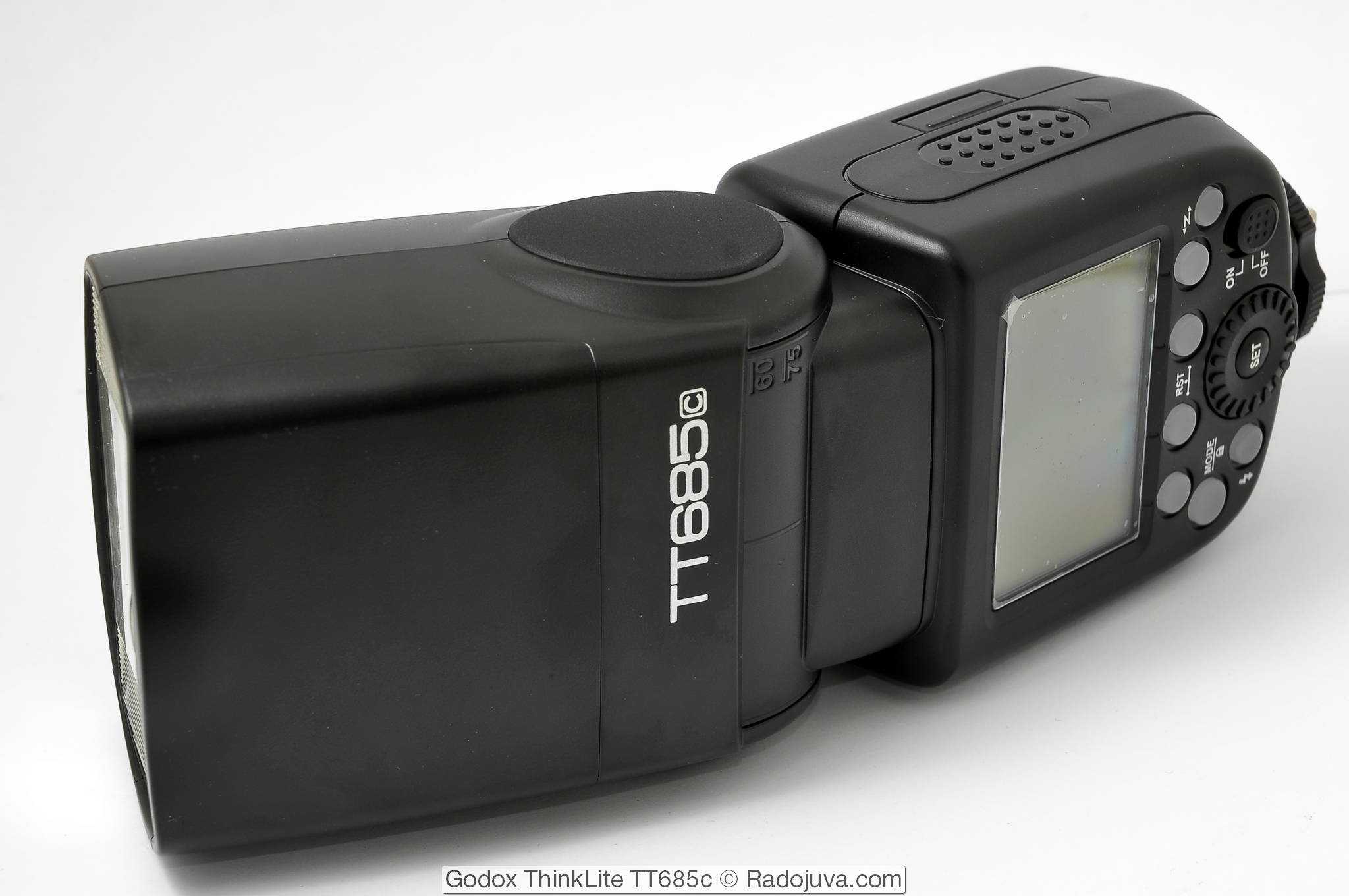 Fstoppers reviews the godox thinklite tt350f flash for fujifilm x