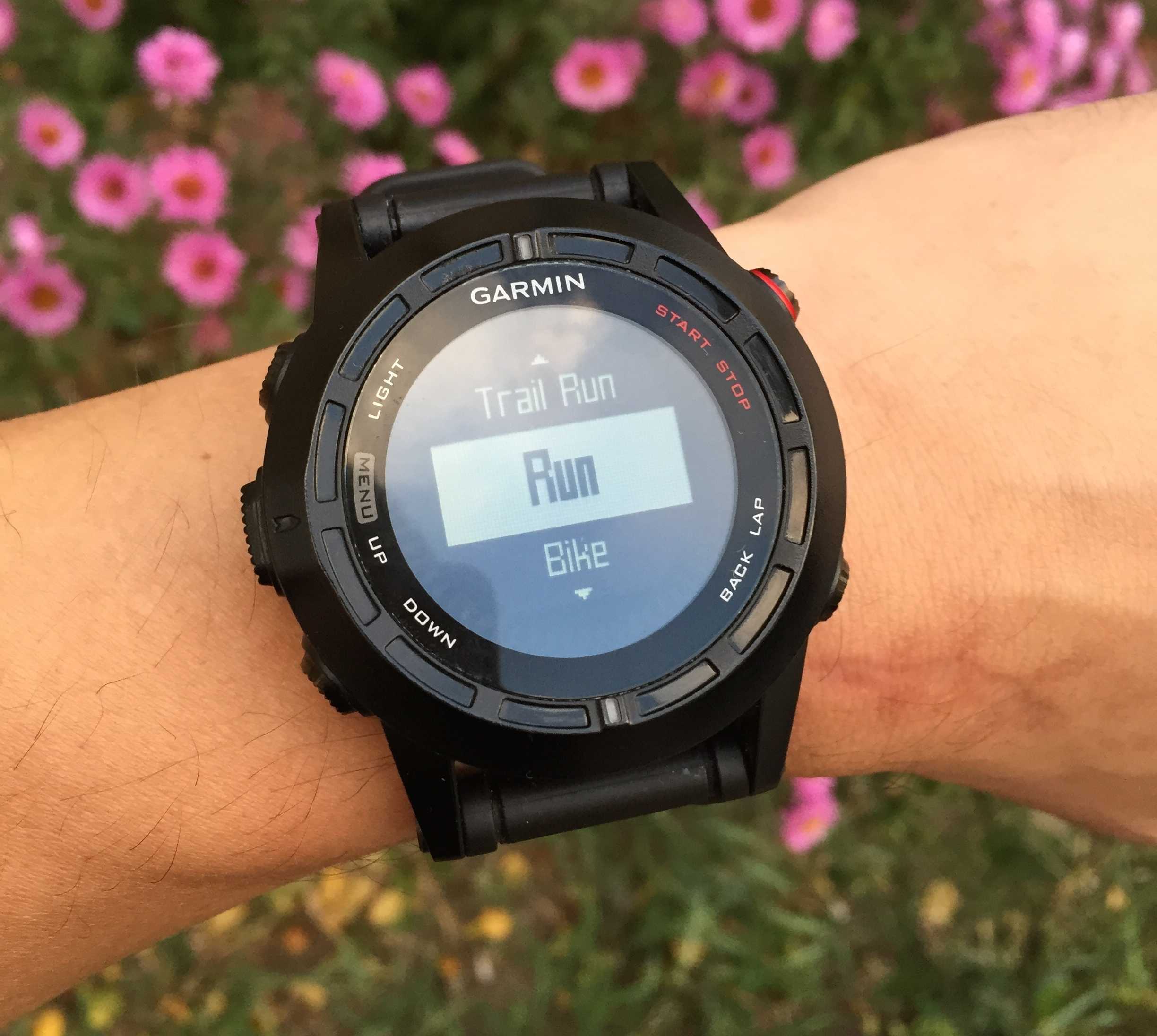 Garmin fenix 5x: обзор смарт-часов, сравнение с другими моделями и описание функций спортивного помощника