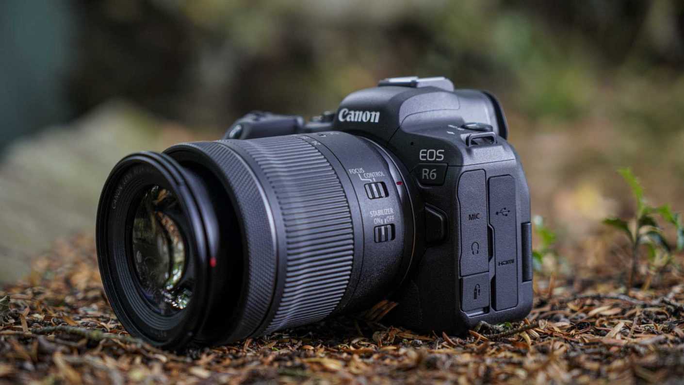 Камеры canon eos r5. Canon EOS r6. R6 фотоаппарат Canon EOS. Canon EOS r6 корпус. Фотоаппарат Canon EOS r5 body.