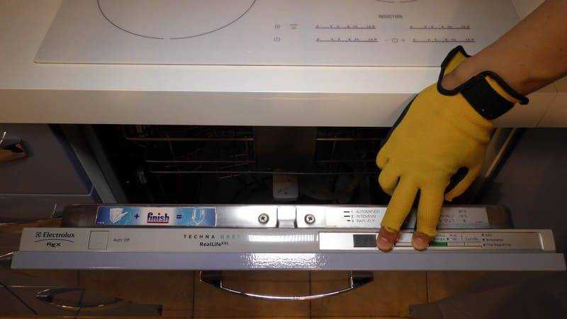 Ремонт неисправностей посудомоечных машин electrolux. как разобрать посудомоечную машину электролюкс. - build make