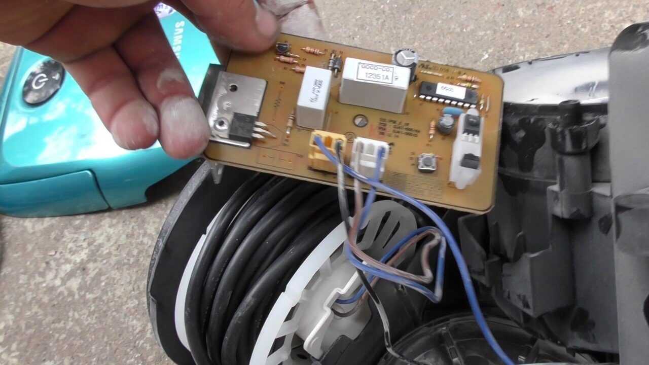 Почему не включается пылесос