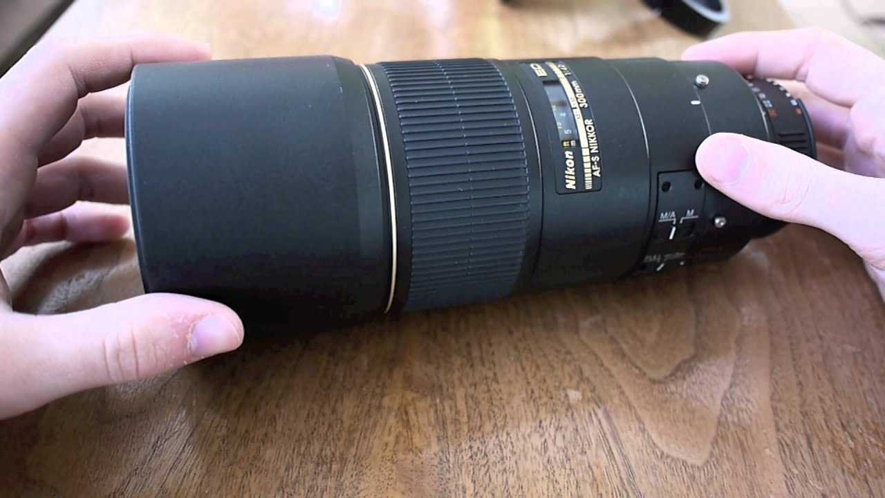 Nikon 300mm f/4d ed-if af-s nikkor
