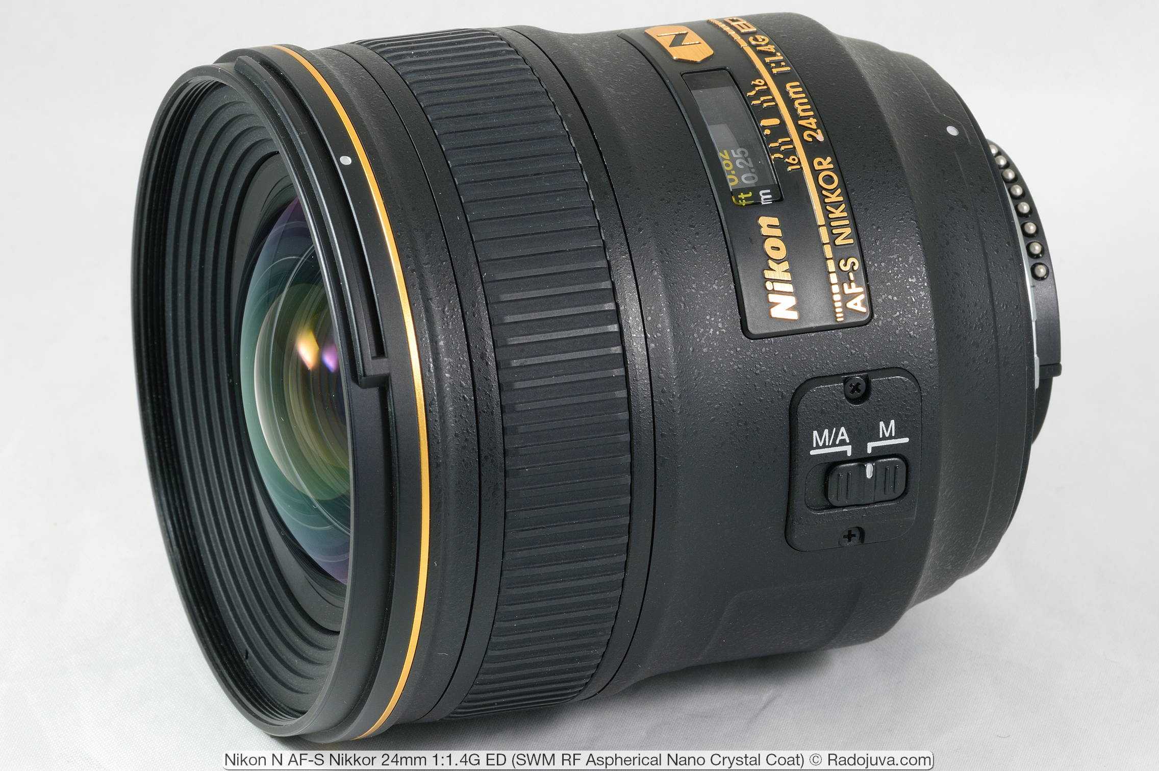 Nikon 18-35mm f/3.5-4.5d ed-if af zoom-nikkor