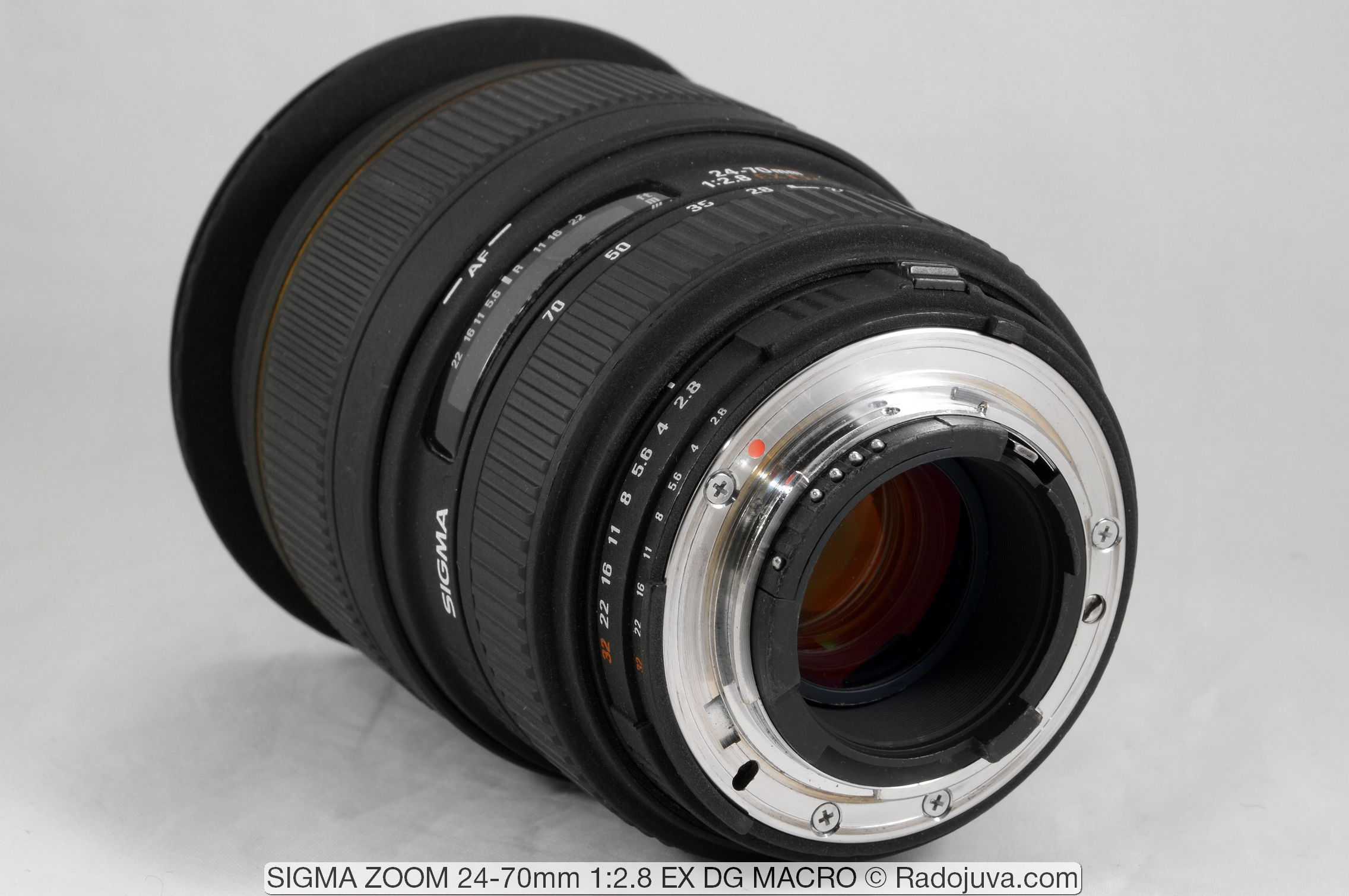 Sigma  24-70mm f2.8 ex dg macro pentax kaf
review